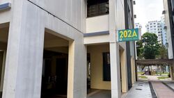 Blk 202A Compassvale South Gate (Sengkang), HDB Executive #530111211